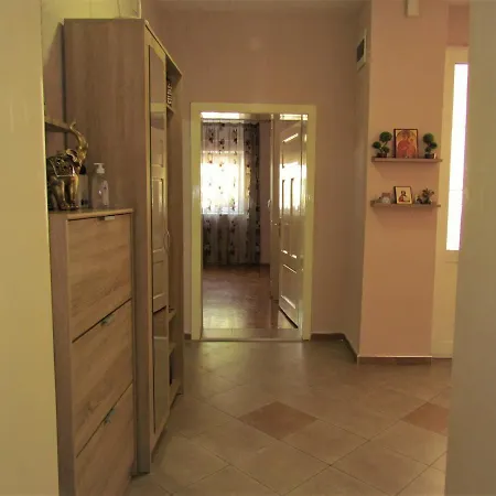 Villa 18